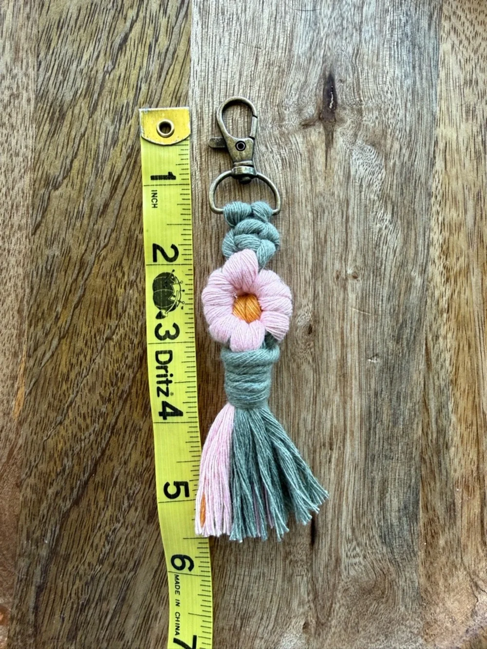 Macrame Boho Daisy Keychain, Green, Pink, Yellow, flower, Handmade